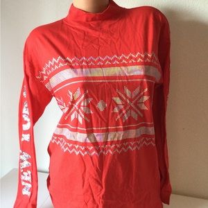 Victoria’s Secret PINK long sleeve graphic bling mock turtleneck winter ❄️